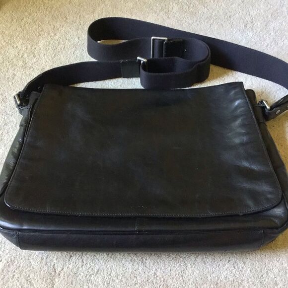 Vintage COACH Black Leather Big Flap Crossbody Messenger Bag Briefcase - Picture 2 of 12
